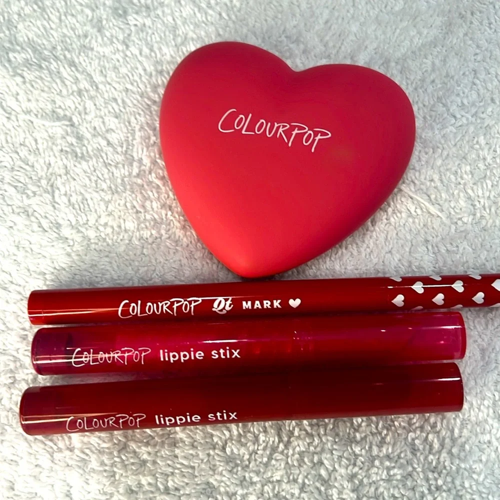 NWOT Colourpop blush and lipstick set